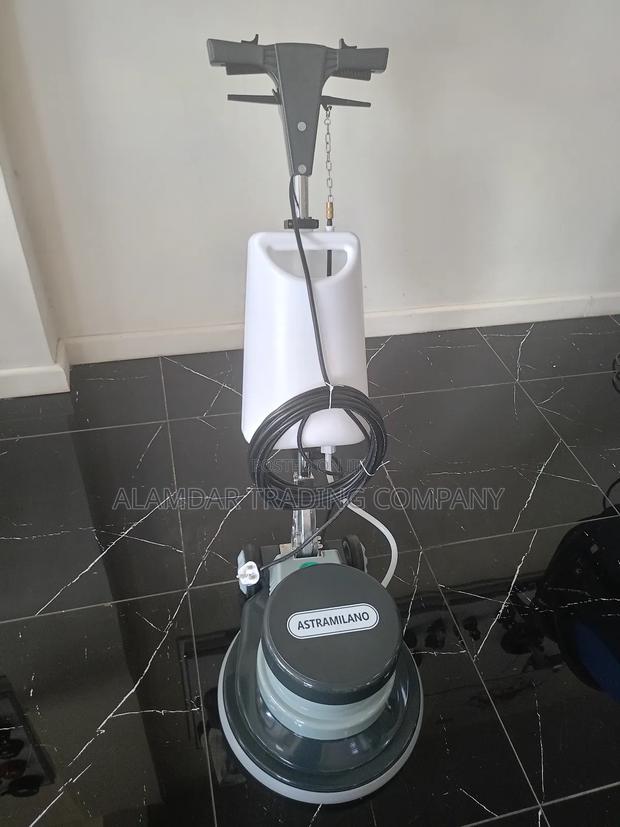 Floor Scrubber/ Cleaner