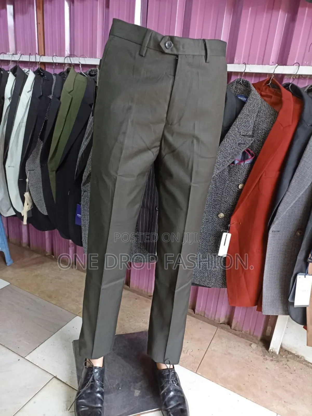 Trendy Men Plain Pants/ 30-36