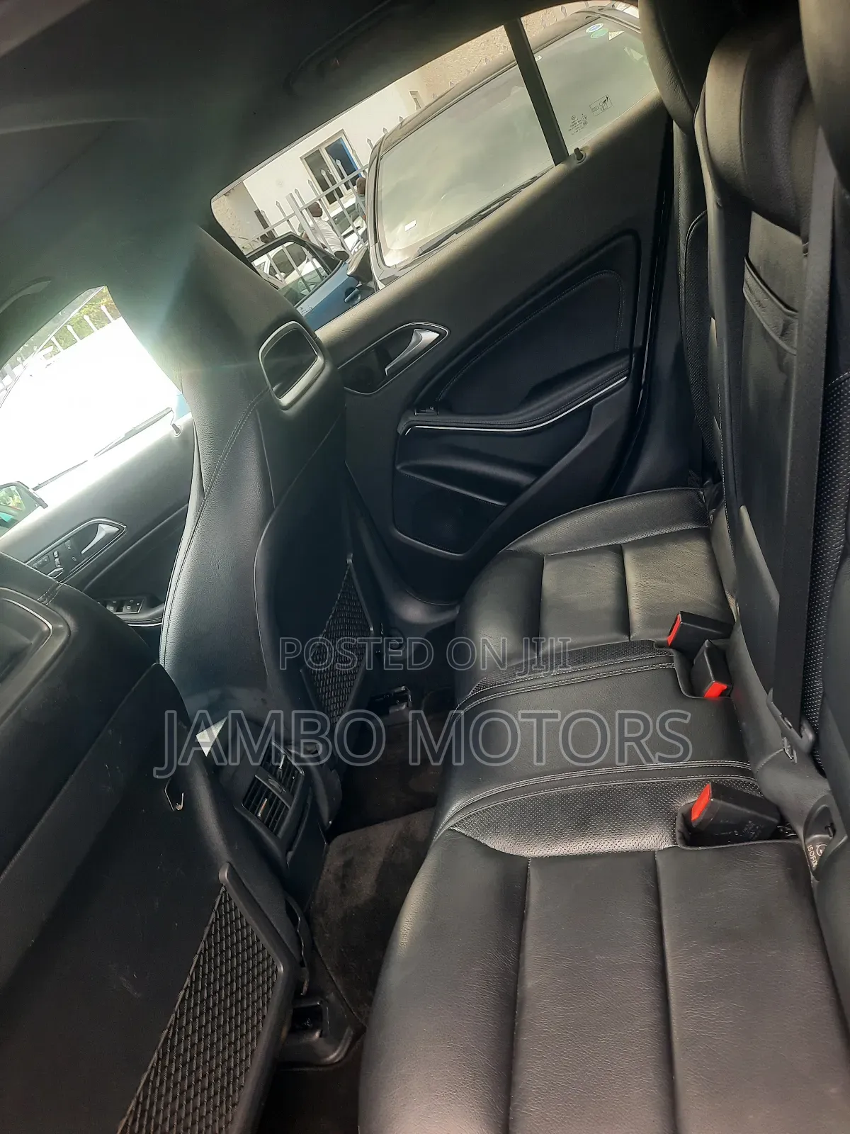 Mercedes-Benz GLA-Class 2018 Blue