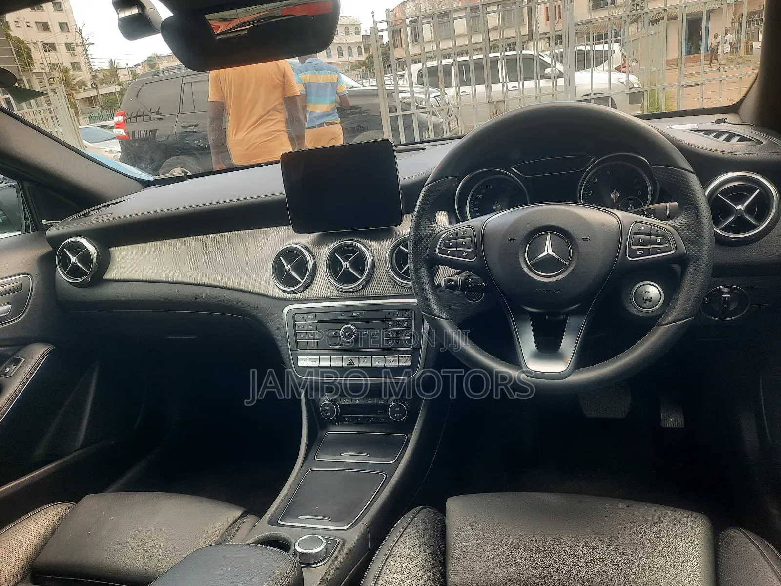Mercedes-Benz GLA-Class 2018 Blue