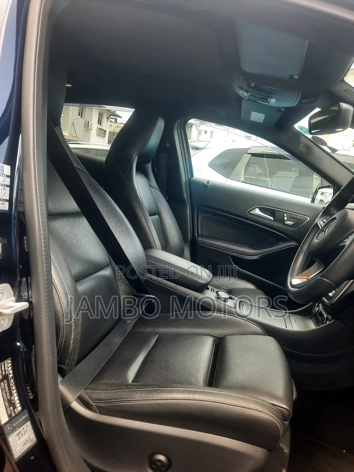 Mercedes-Benz GLA-Class 2018 Blue