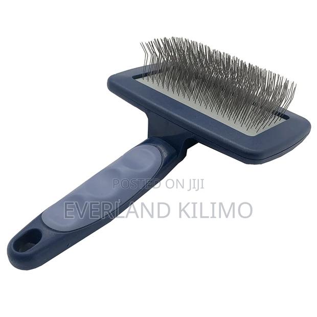 Slicker Brush - Fur Buster - main view