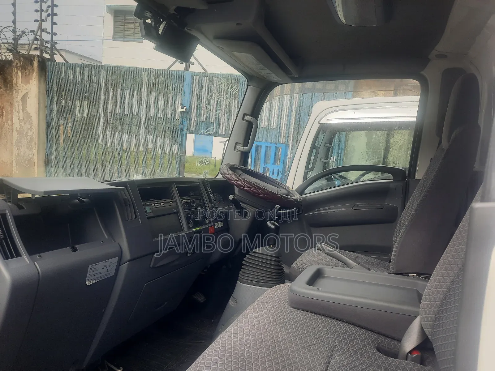Isuzu ELF,