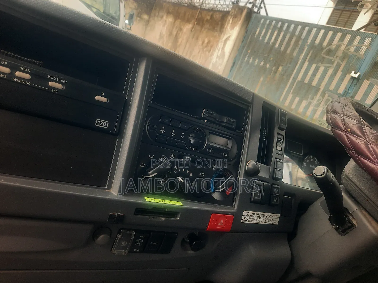 Isuzu ELF,