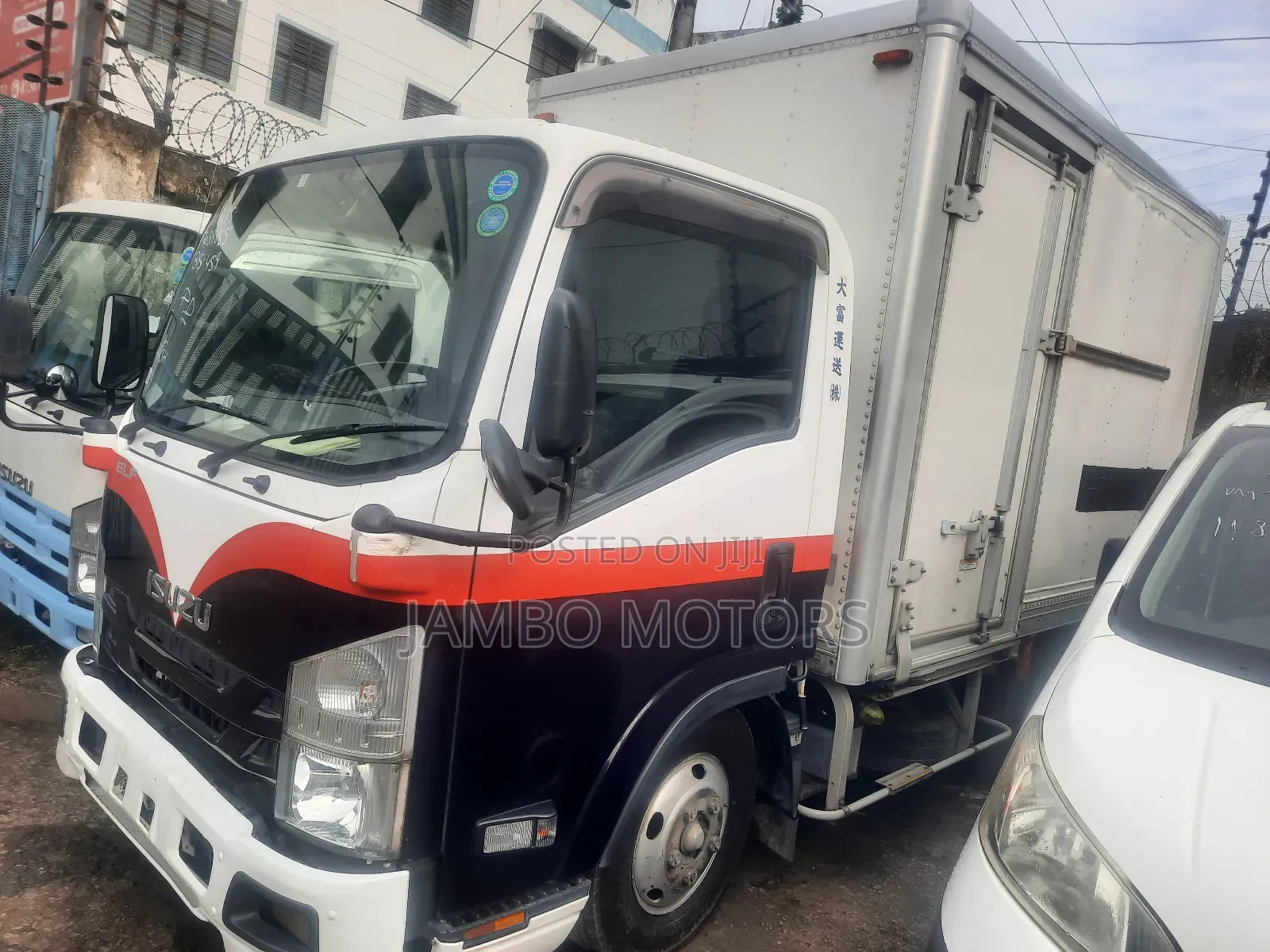 Isuzu ELF,