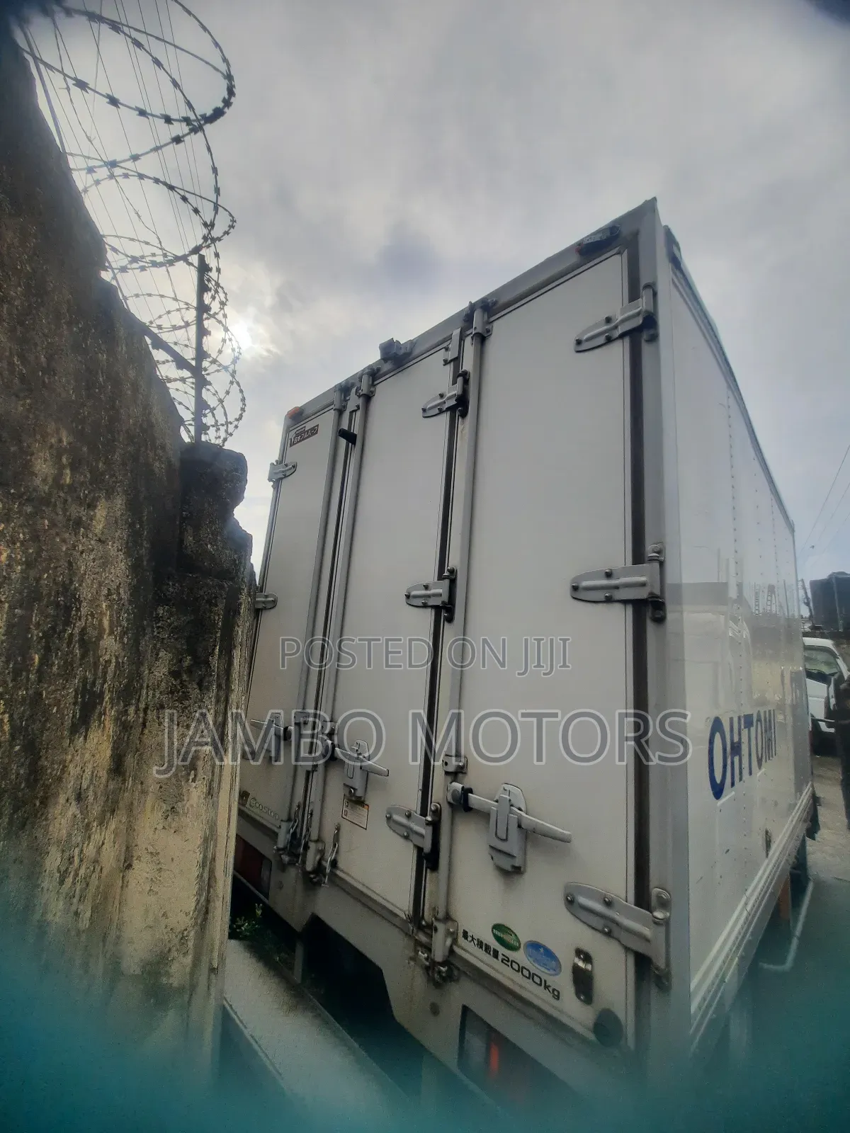 Isuzu ELF,