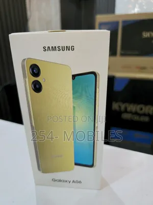 New Samsung Galaxy A06 128 GB Yellow