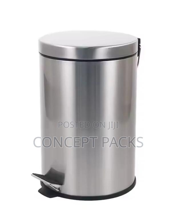 12L Stainless Steel Silver Pedal Bin.