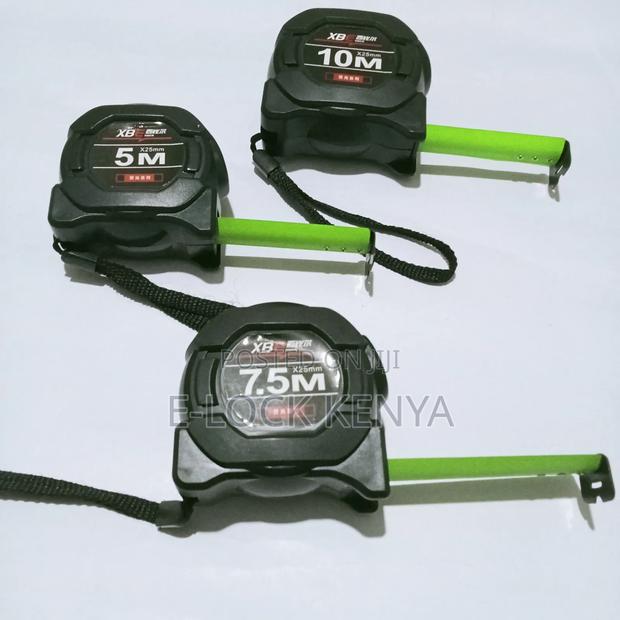 Self Lock Tape Measure