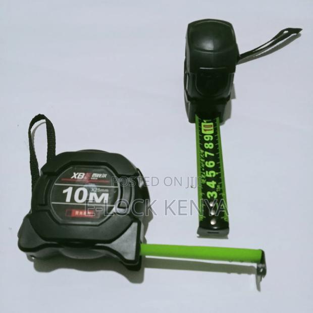 Shock Absorbent Measuring Tape With Casing - main view