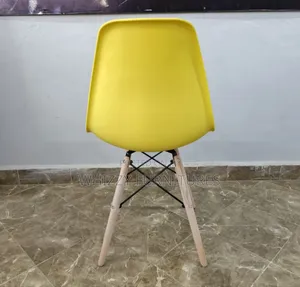 Hotels Eames Chairs