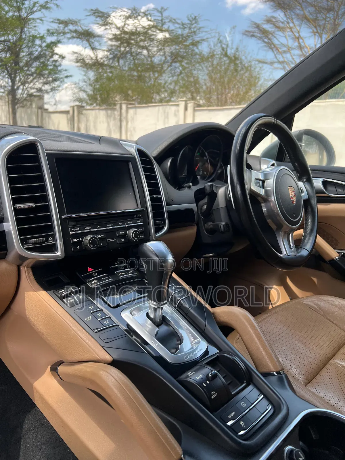 Porsche Cayenne 4dr SUV AWD (3.6L 6cyl 6M) 2014 Gray