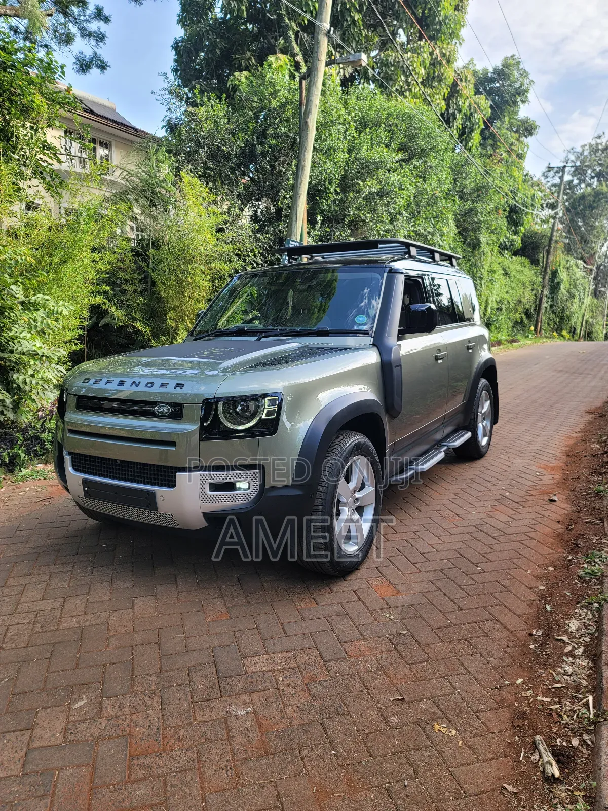 Land Rover Defender X-Dynamic HSE 2021 Green