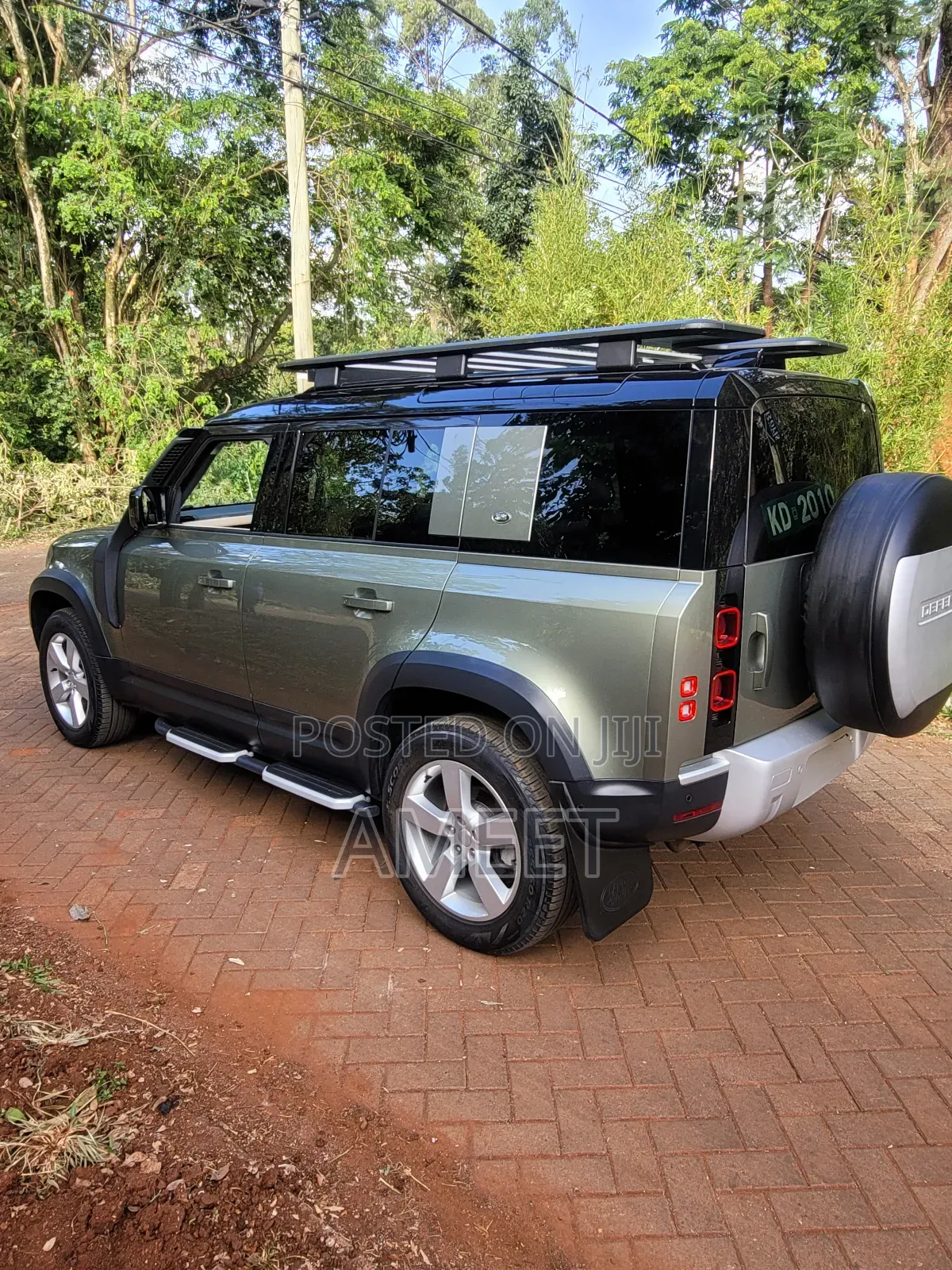 Land Rover Defender X-Dynamic HSE 2021 Green
