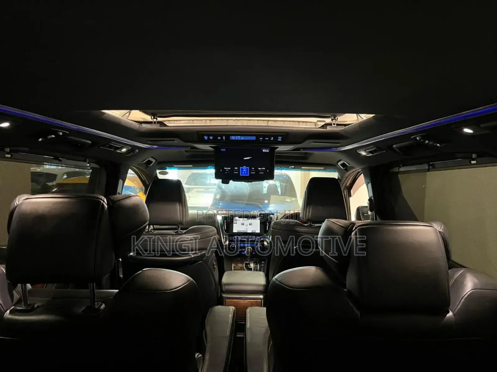 Toyota Vellfire 2018 White