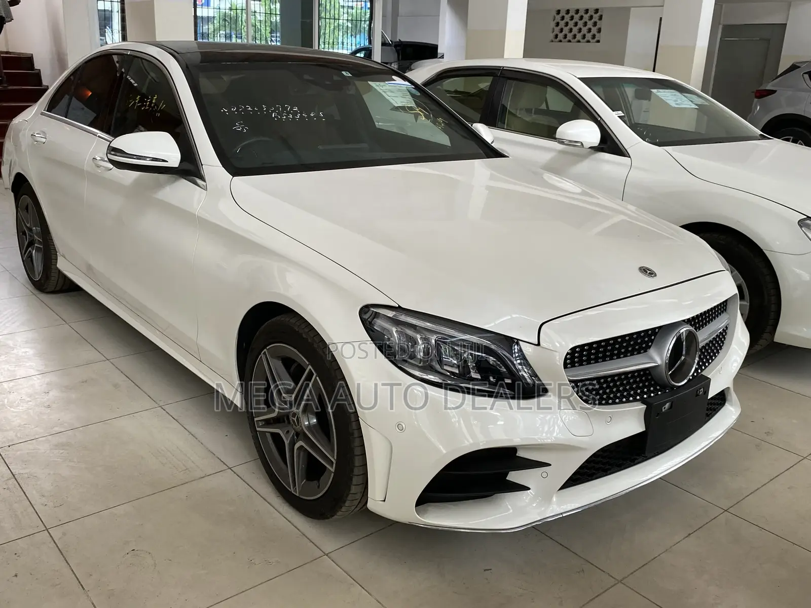 Mercedes-Benz C200 2018 Pearl