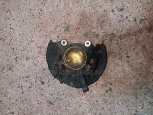 Toyota Vigo 2 Wd Front Hub