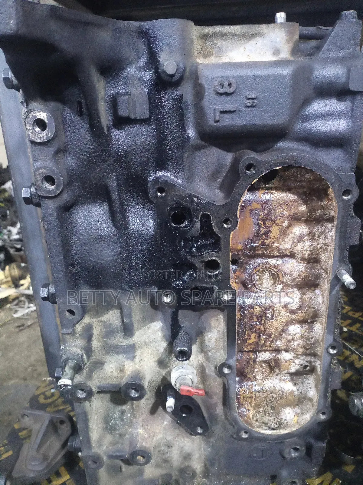 Toyota Hiace 5 L Block