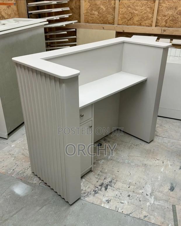 Counter Desk/ Reception Desk - thumbnail 2
