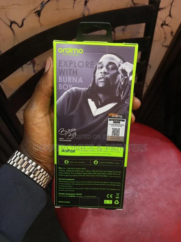 Oraimo 12watts 3 in 1 Power Bank - thumbnail 4
