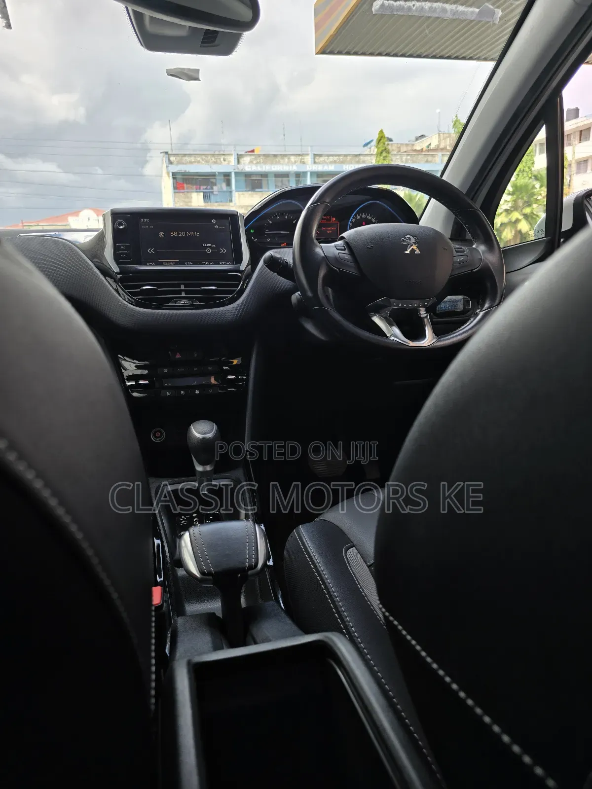 Peugeot 2008 1.2 PureTech (130 Hp) 2018 White