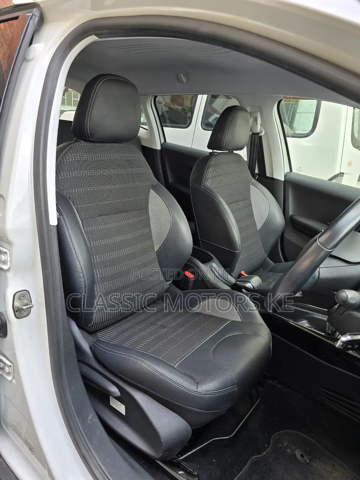 Peugeot 2008 1.2 PureTech (130 Hp) 2018 White