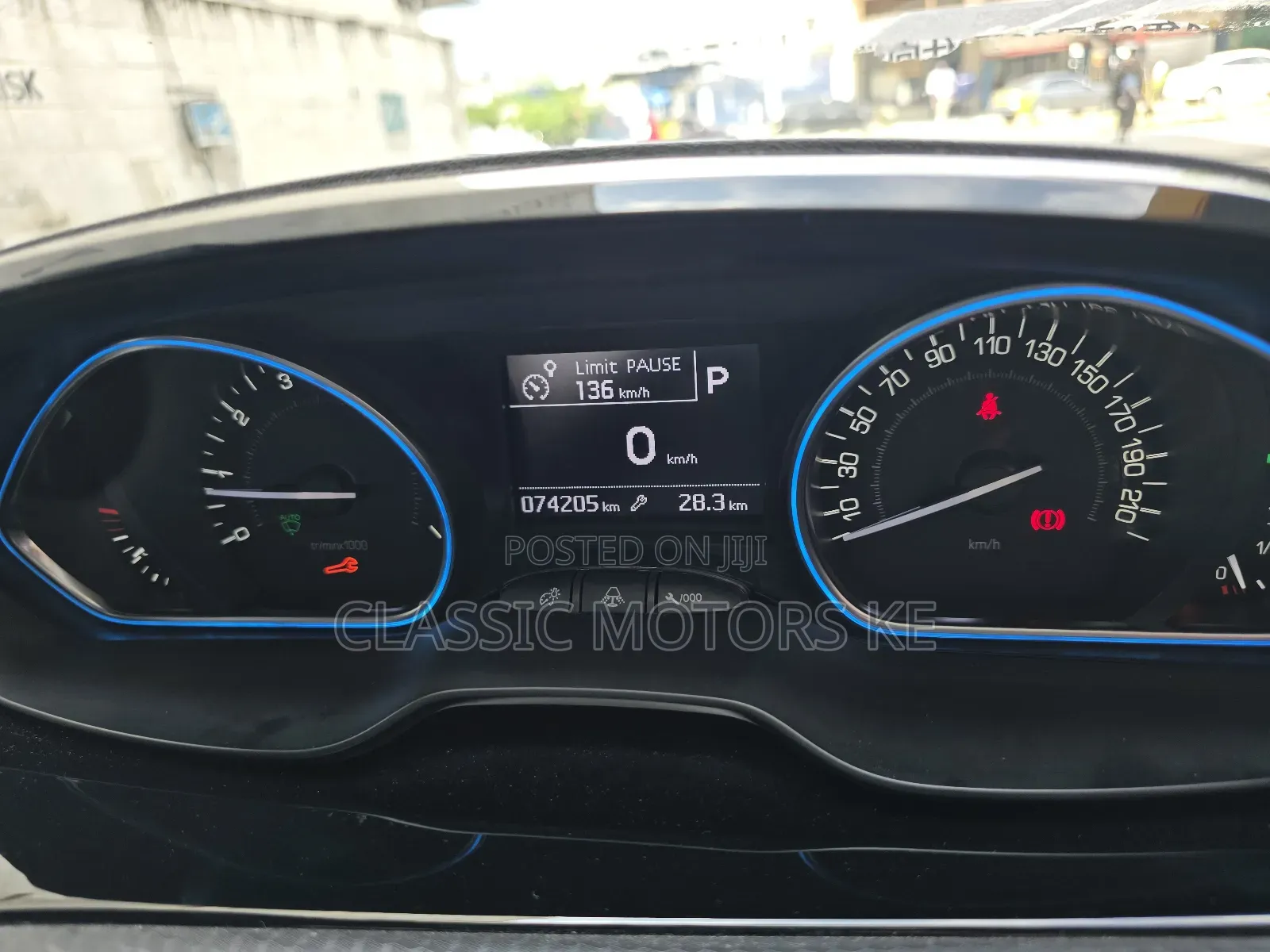 Peugeot 2008 1.2 PureTech (130 Hp) 2018 White