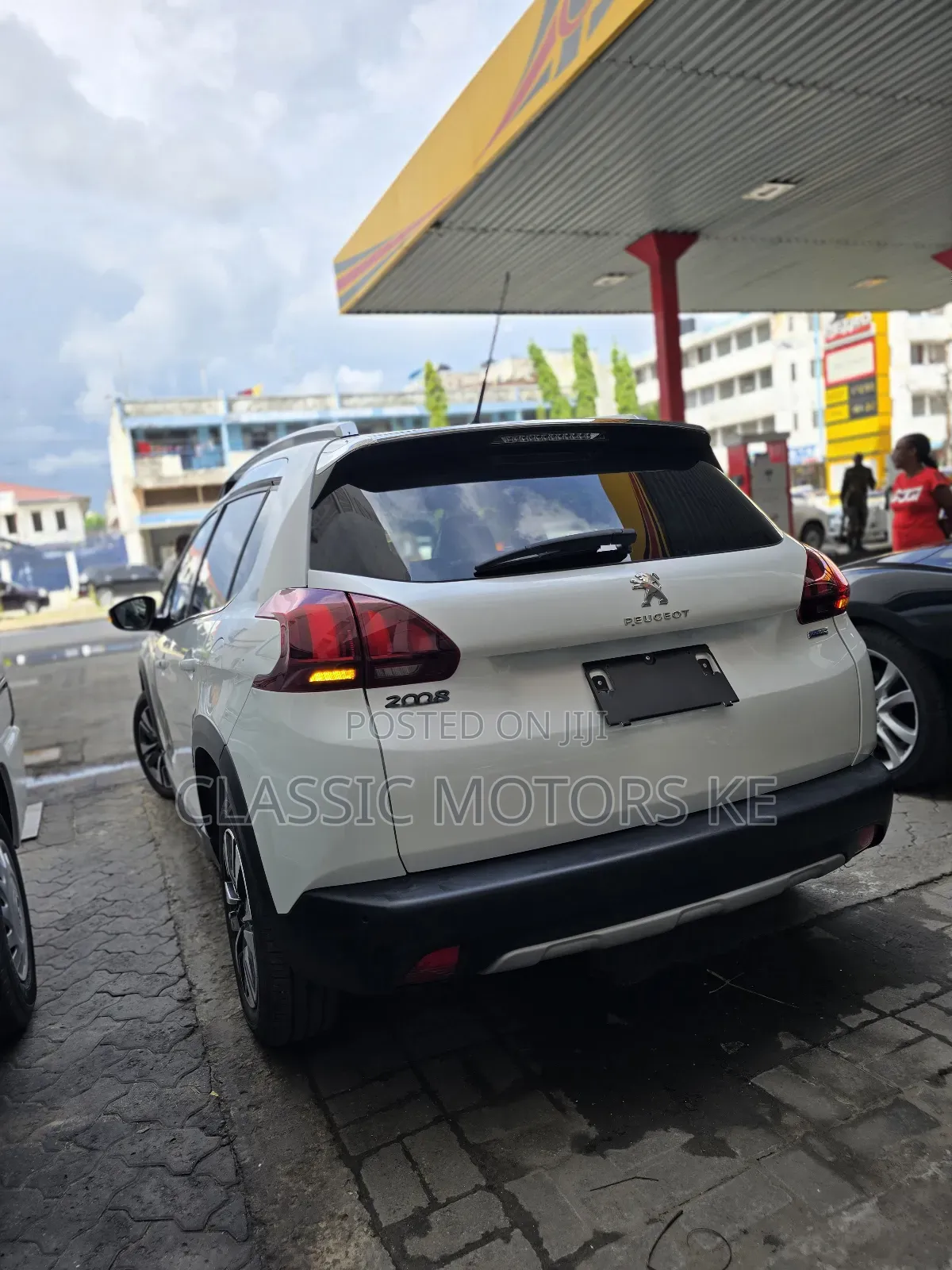 Peugeot 2008 1.2 PureTech (130 Hp) 2018 White