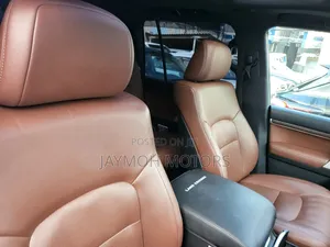 Toyota Land Cruiser 2017 White