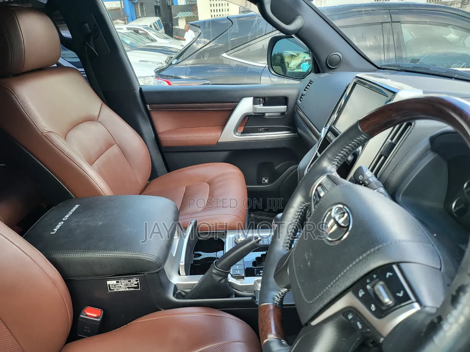Toyota Land Cruiser 2017 White