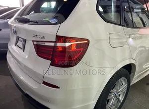 BMW X3 xDrive28i AWD 2017 Off white