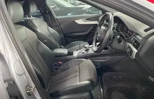 Audi A4 2.0T Premium AWD quattro 2017 Silver