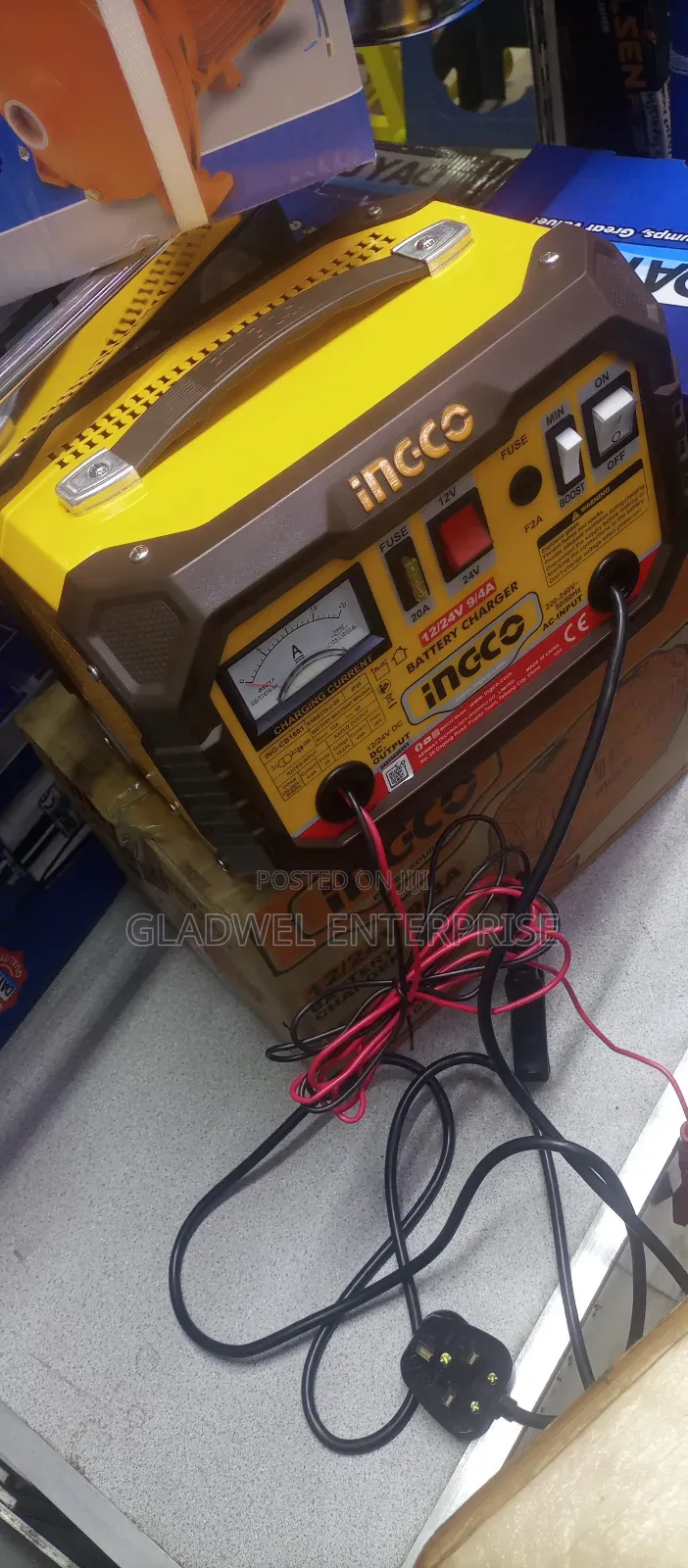 12/24v Incgo Electric Battery Charger