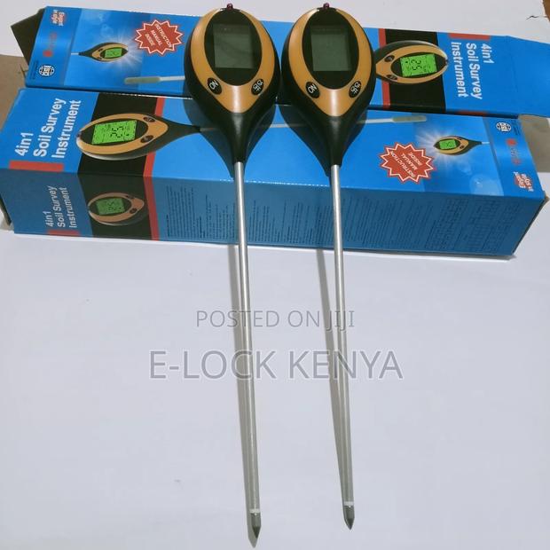 Home Use Soil Meter. - main view