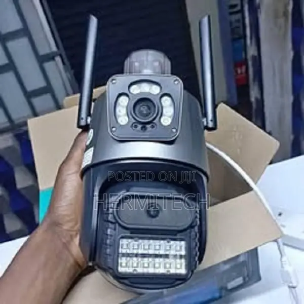 Dual Lens 4g/Lan Outdoor CCTV Camera