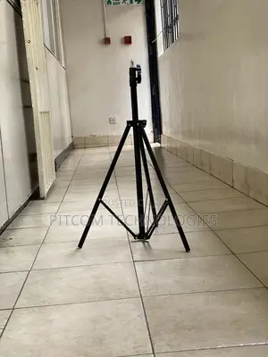 Tripod Stand ,Ringlights ,Phone,Camera,Projector Stand