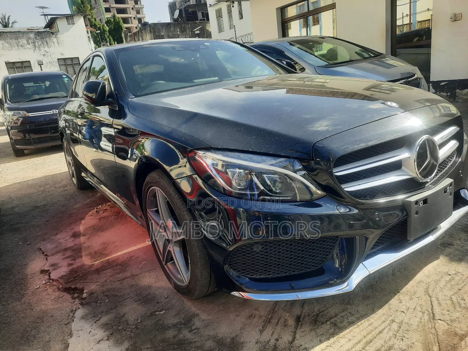 Mercedes-Benz C200 2018 Black