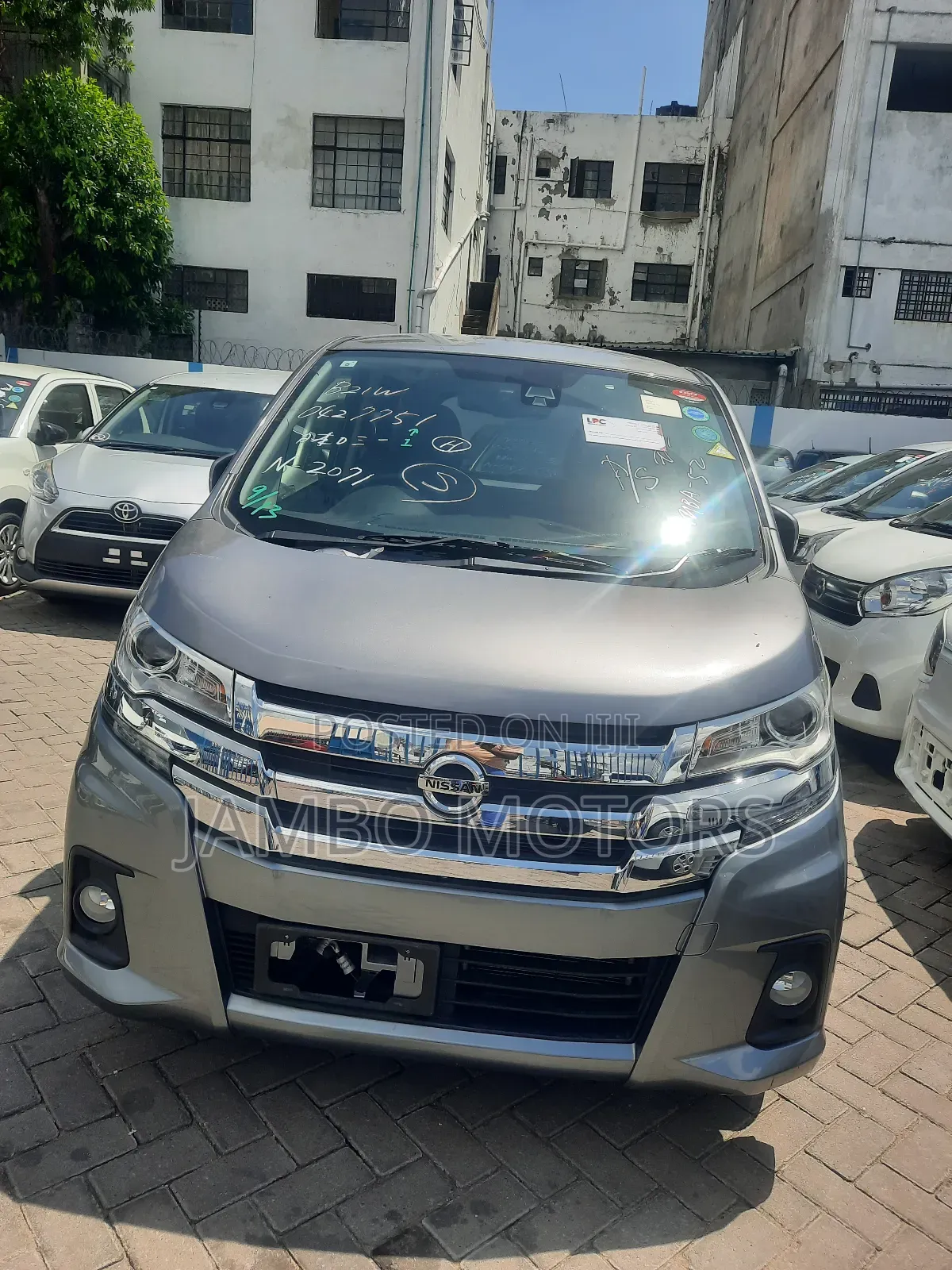 Nissan Dayz Highway Star G 2018 Gray