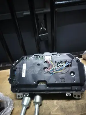 Toyota Vitz Clock