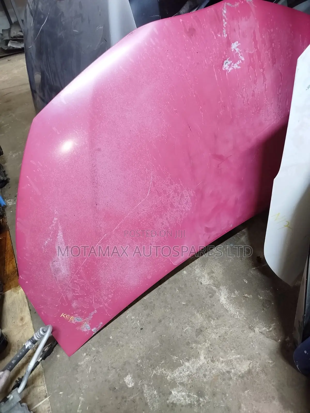 Toyota Vitz KSP130 Bonnet