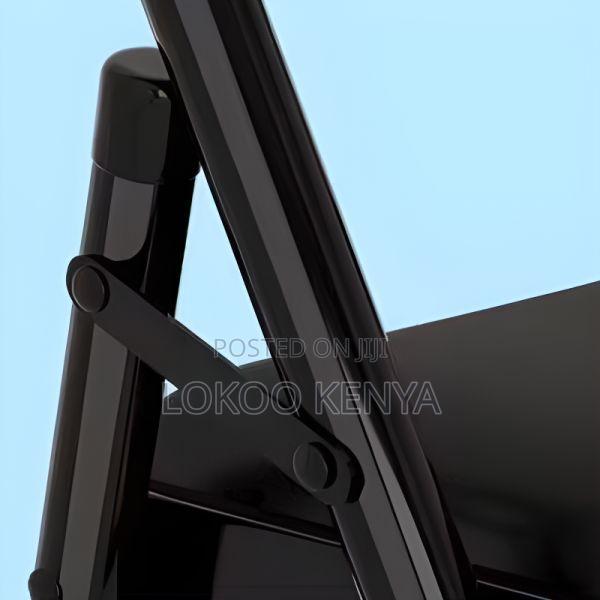 Office Chair: Stackable Foldable Office Chairs - thumbnail 2