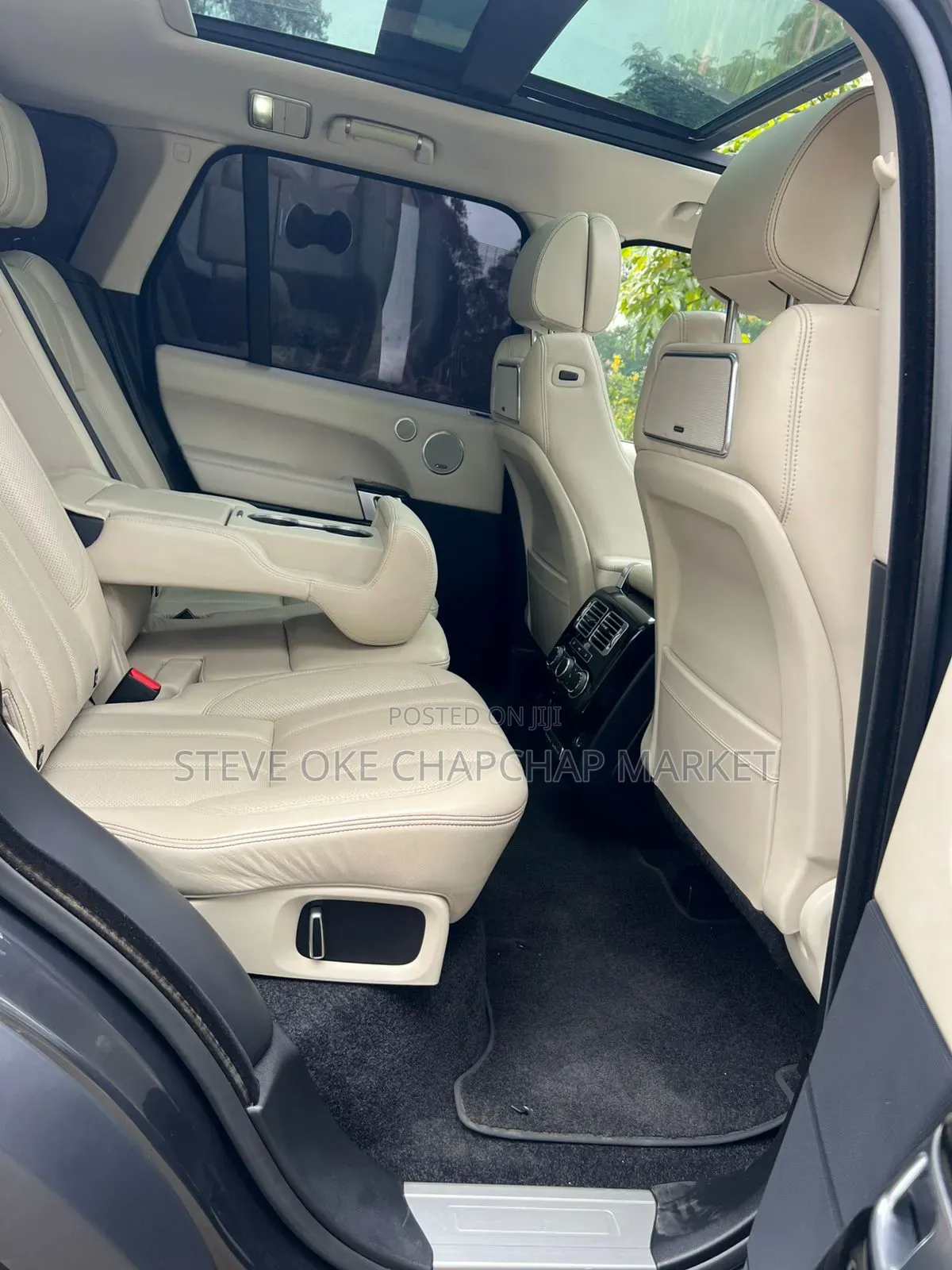 Land Rover Range Rover Vogue 2016 Black