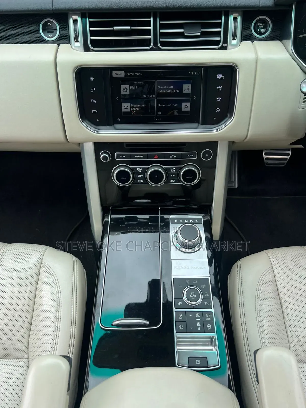 Land Rover Range Rover Vogue 2016 Black