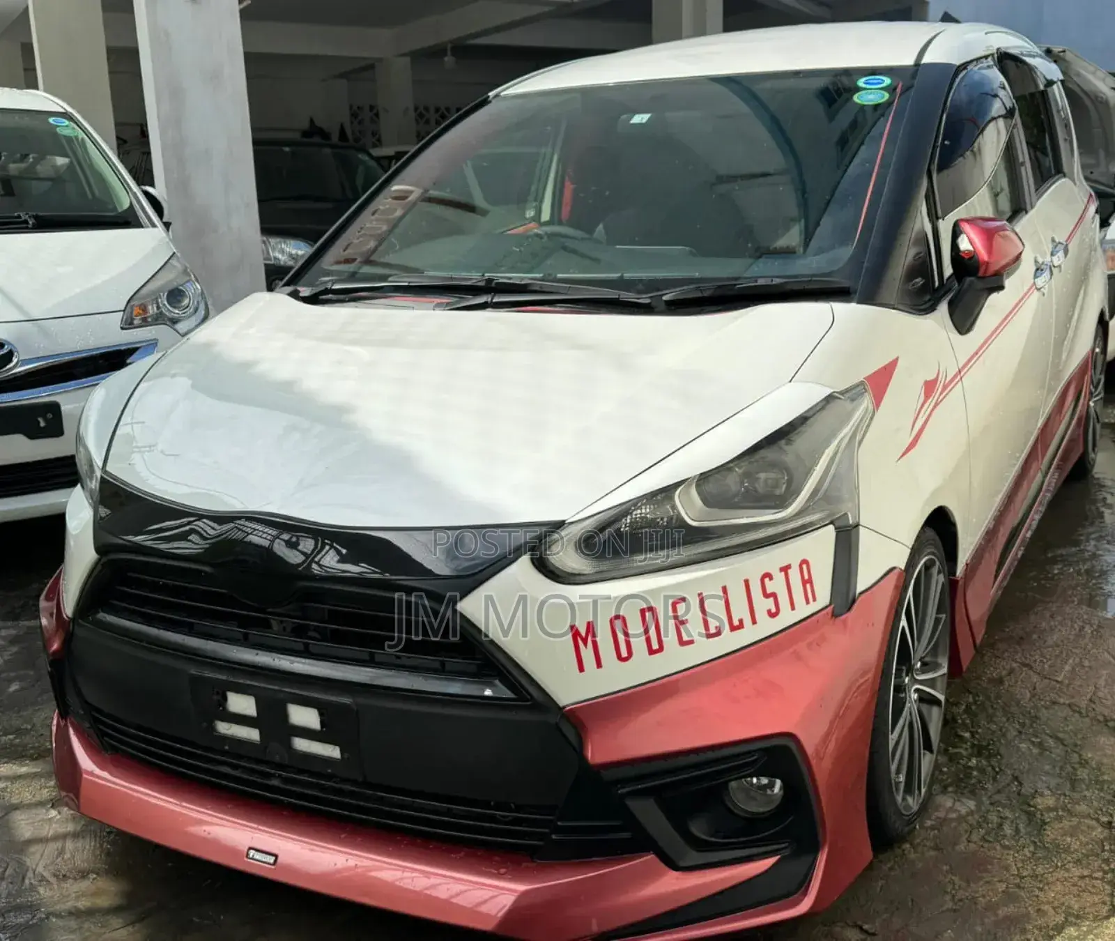 Toyota Sienta 2017 White