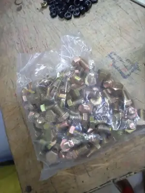 Bolt Size 13