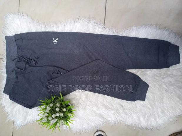 Plain Joggers/Sweatpants - thumbnail 2