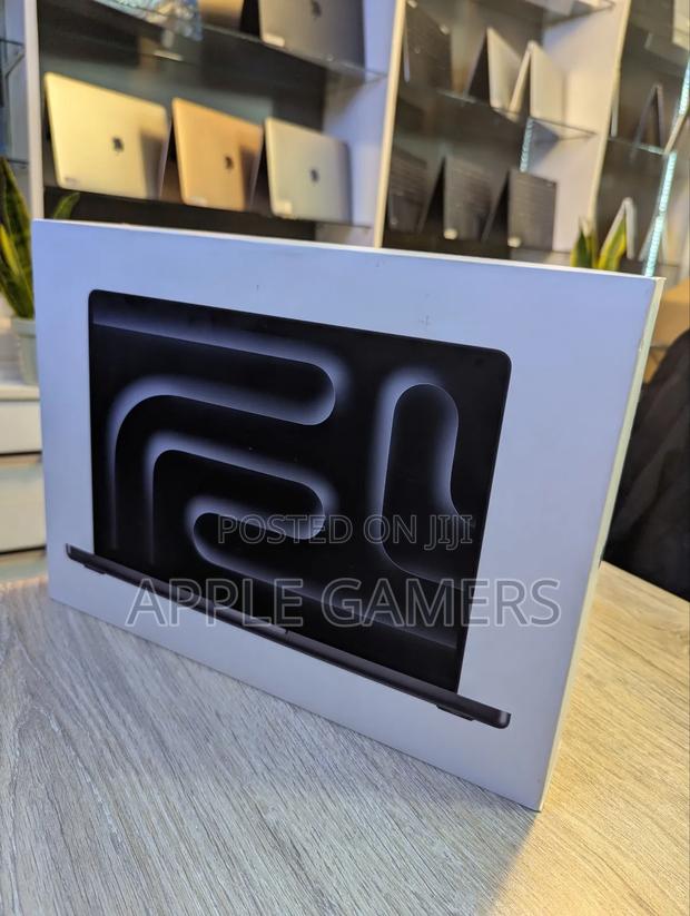 New Laptop Apple MacBook Pro 16GB Apple M4 Pro SSD 512GB - main view