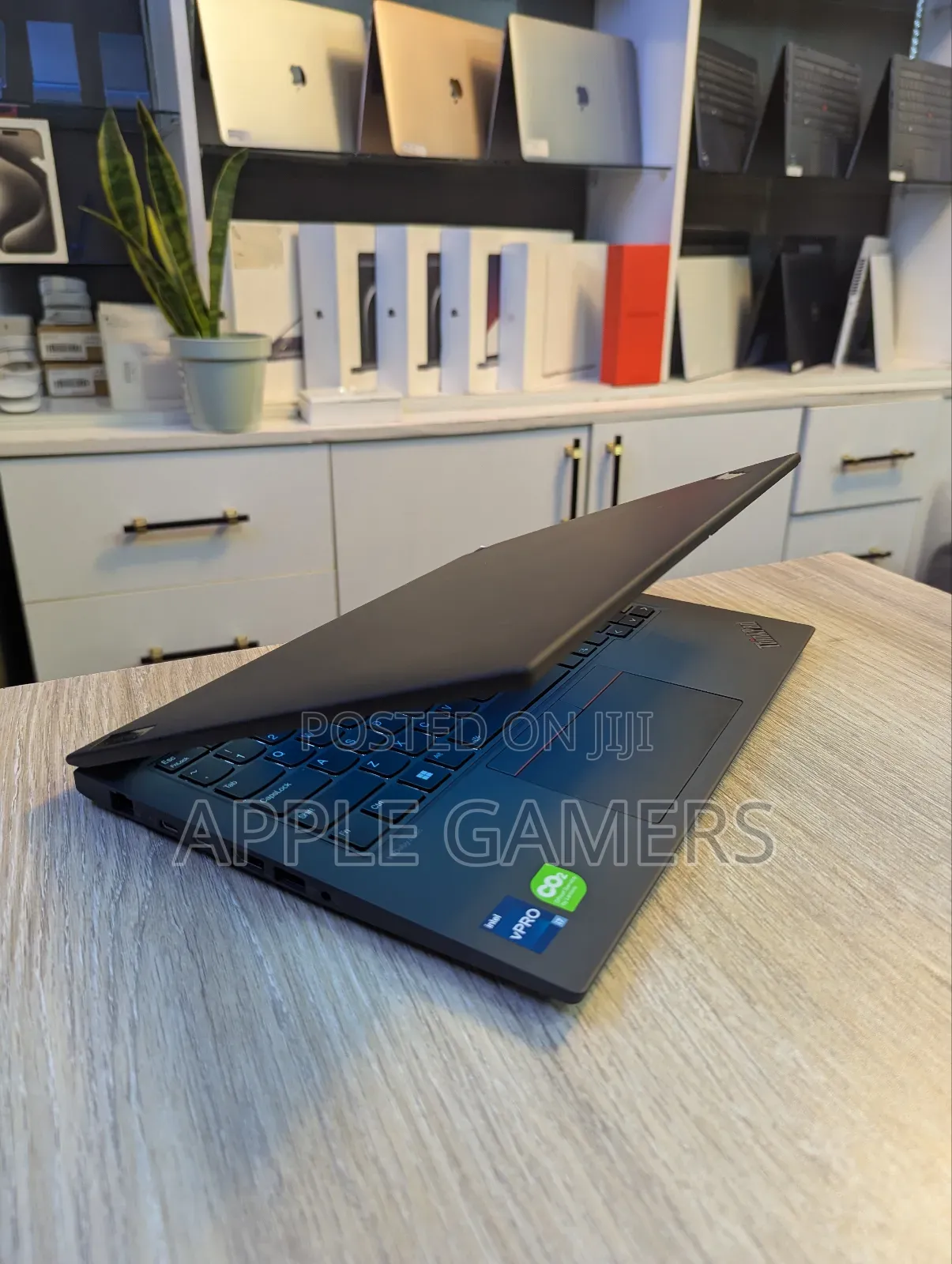 Laptop Lenovo ThinkPad T14 16GB Intel Core I7 SSD 512GB