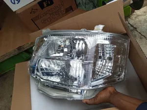 Toyota Hiace 7l Headlights Xenon Lamp