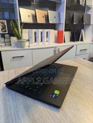 Laptop Lenovo ThinkPad T14s G4 32GB Intel Core I5 SSD 512GB